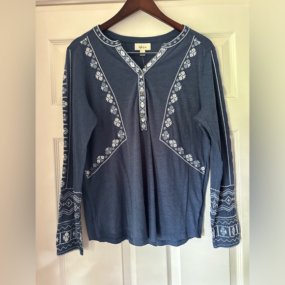 NWT STYLE & CO Women's Cotton Blue Floral Embroidered Shirt Womens size Large - Picture 2 of 8